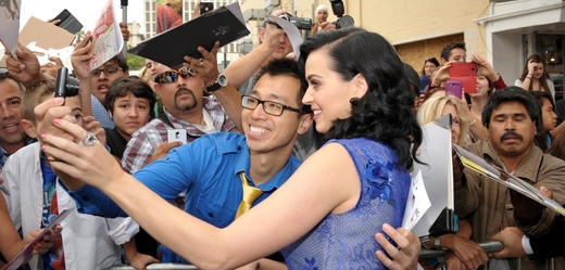 Katy Perry s fanoušky.
