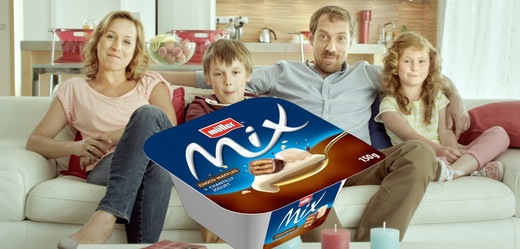Reklama na Müller Mix.