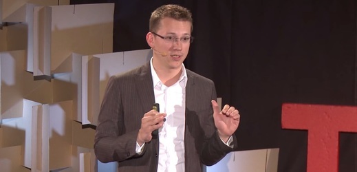 Jan Řežáb na konferenci TEDx.