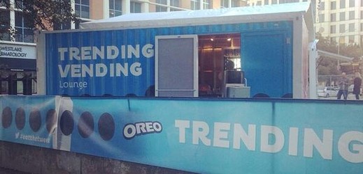 Oreo Trending Vending Lounge