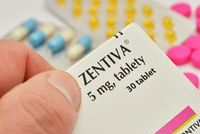 Krabička s léky farmaceutické firmy Zentiva (ilustrační foto).