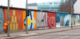 Berlínská zeď - East Side Gallery.