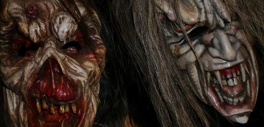Výstava Floria nabídne i show strašidelných čertů (ilustrační foto).
