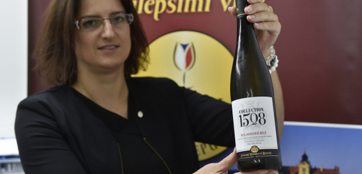 Vítězné víno Rulandské bílé ze Zámeckého vinařství Bzenec.