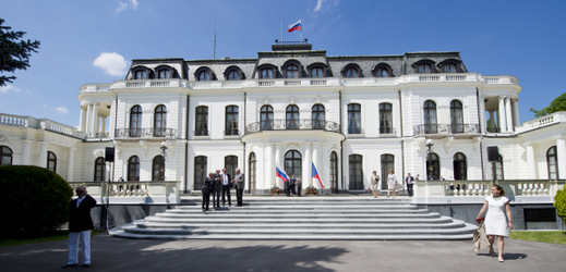 Ruská ambasáda v Praze.