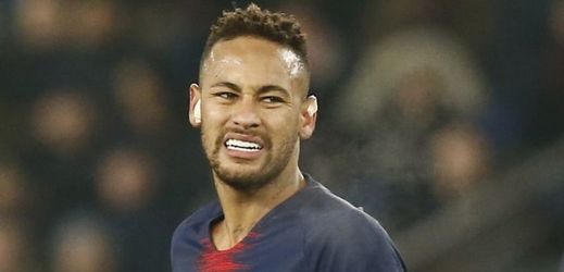 UEFA zahájila disciplinární řízení s Neymarem za urážku sudích.