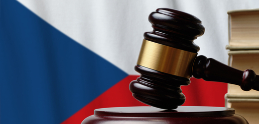 Pražský městský soud potvrdil platnost výpovědi pro učitelku, která popírala zločiny Ruska na Ukrajině 
