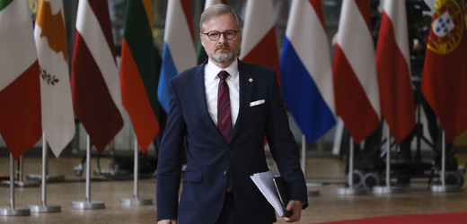 Petr Fiala pochválil, že EU na summitu v Bruselu ukázala jednotu